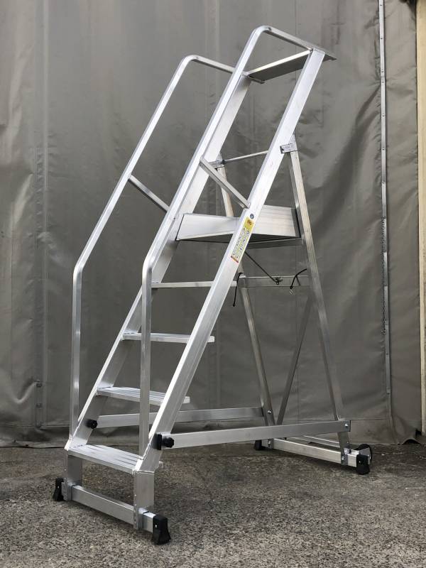 SCALA A PALCHETTO CHIUDIBILE SPECIALE