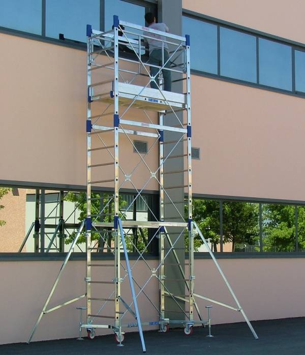 TRABATTELLO AD INNESTO IN ALLUMINIO