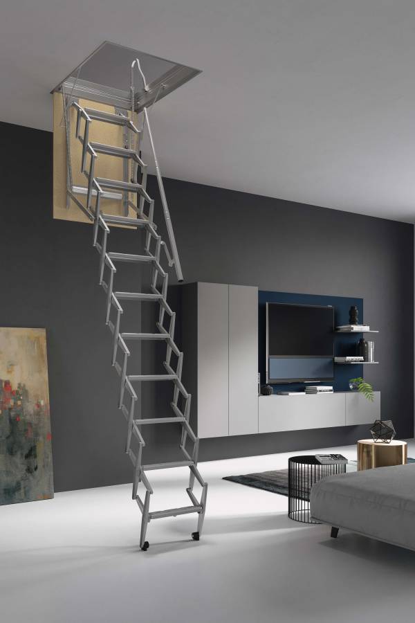 SCALA RETRATTILE A FISARMONICA